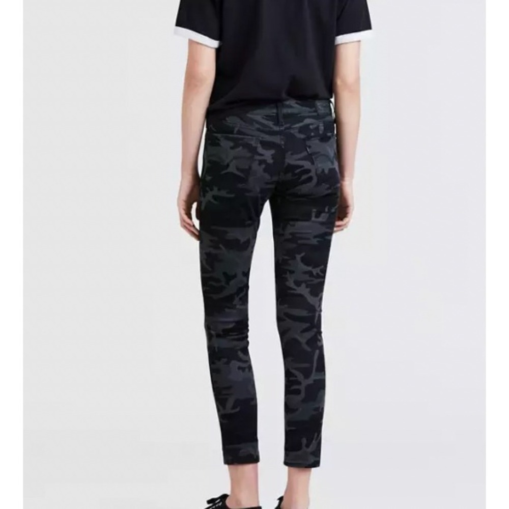 Levis 711 Skinny Jeans Womens 28 Grey Black Camouflage Mid Rise Stretch Pants - Picture 2 of 11